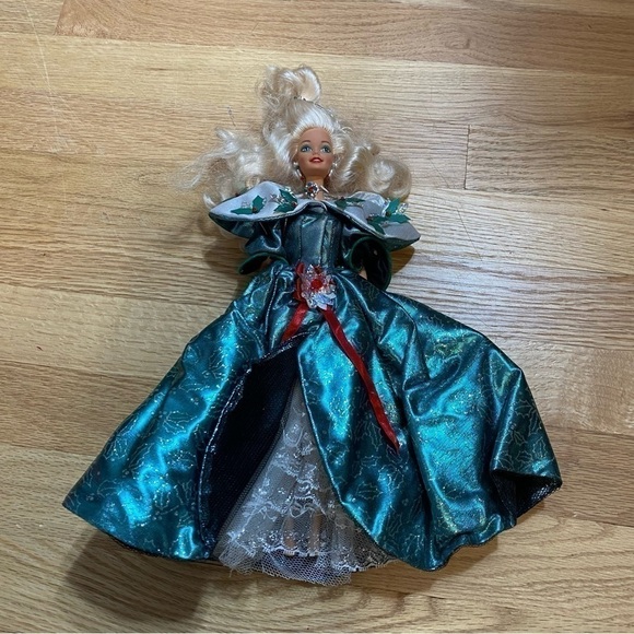 Holiday Barbie 1995 Happy Holidays Green Blonde Toy Kids Christmas Holiday Barbie 1995 Happy Holidays Green Blonde Toy Kids Christmas